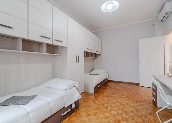 Lejlighed Guesthost - Cenisia Roomy X6 - With Balcony Torino