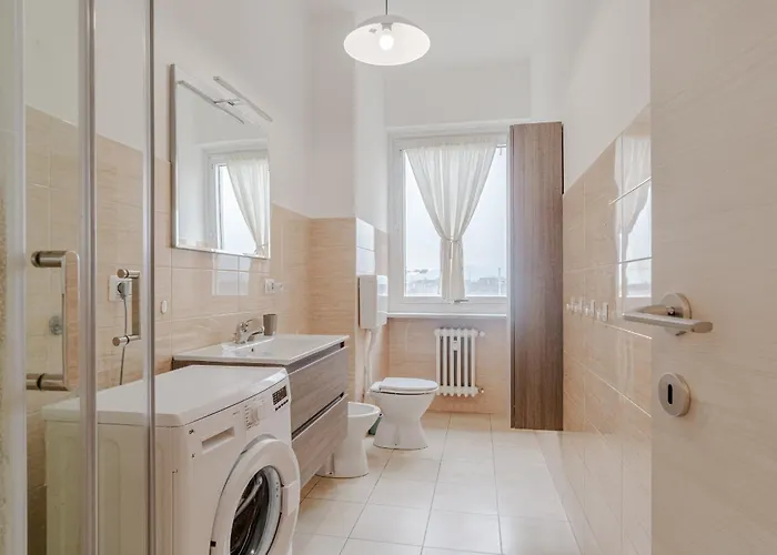 شقة Guesthost - Cenisia Roomy X6 - With Balcony تورينو